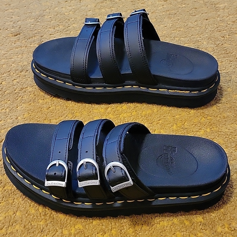 Dr. Martens Blaire Hydro Slide Black Leather Platform Sandals US 8 UK 6